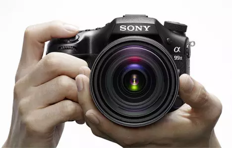 معرفی و بررسی sony alpha a99 ii